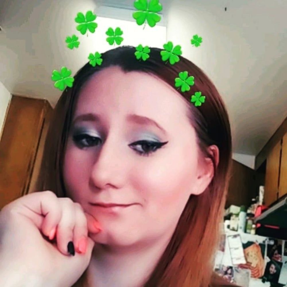 Meet your Posher, Mariena